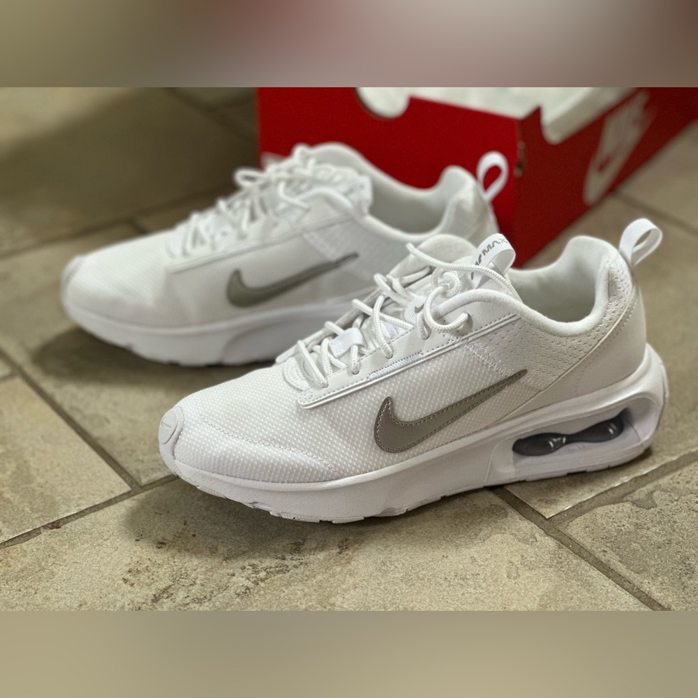 Nike Air Max INTRLK Lite Women's Shoes - Picture 11 of 13
